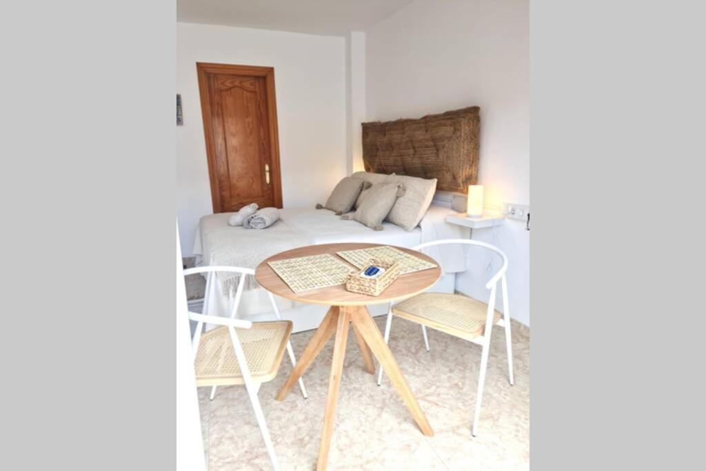 Apartament Calmahouse Carihuela Torremolinos Zewnętrze zdjęcie